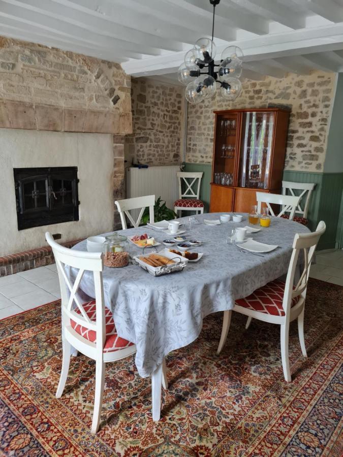 Domaine De La Cour Vautier Bed & Breakfast Mandeville-en-Bessin Екстериор снимка