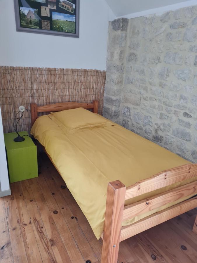 Domaine De La Cour Vautier Bed & Breakfast Mandeville-en-Bessin Екстериор снимка