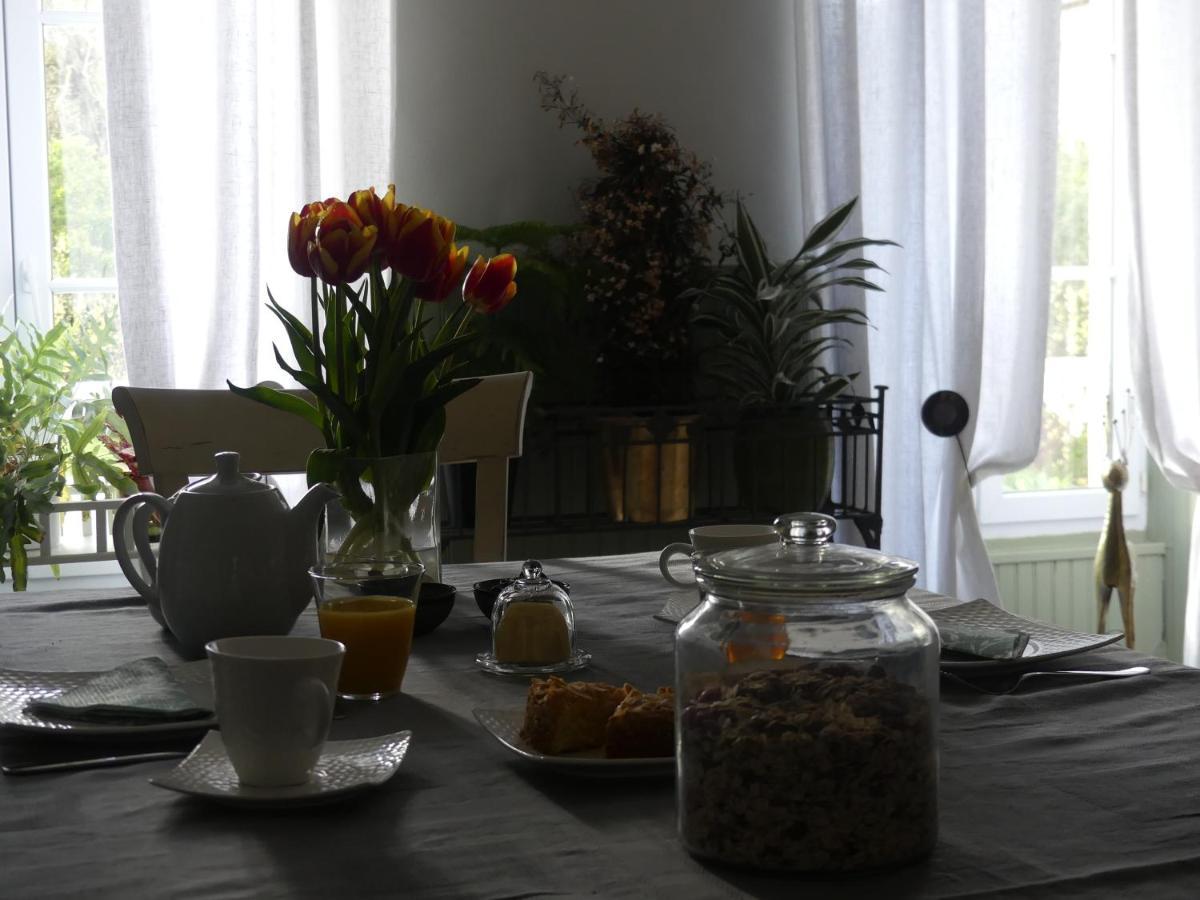 Domaine De La Cour Vautier Bed & Breakfast Mandeville-en-Bessin Екстериор снимка